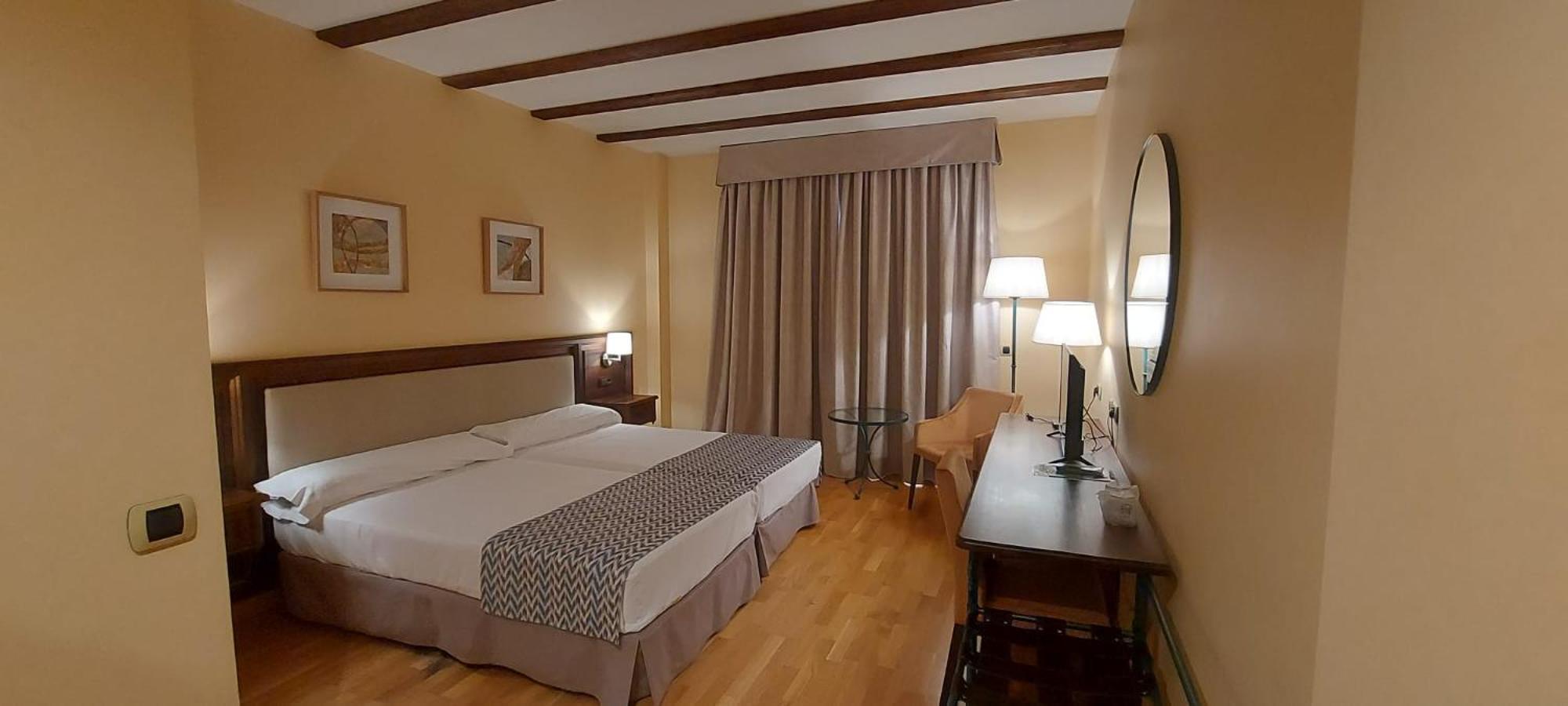 Hotel Spa Tudanca Aranda Fuentespina Eksteriør billede
