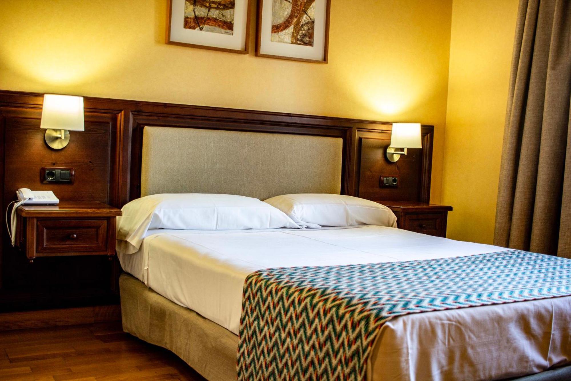 Hotel Spa Tudanca Aranda Fuentespina Eksteriør billede